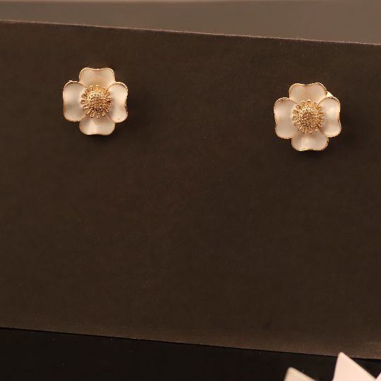 White Flower Stud Earrings — Gold Enamel Finish