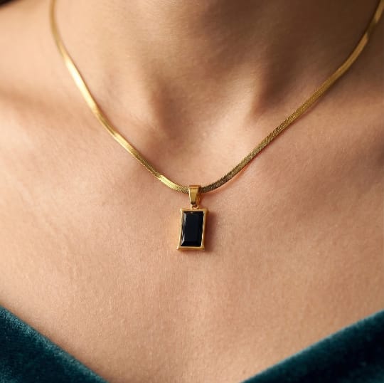Black Onyx Pendant Necklace — Gold Herringbone Chain
